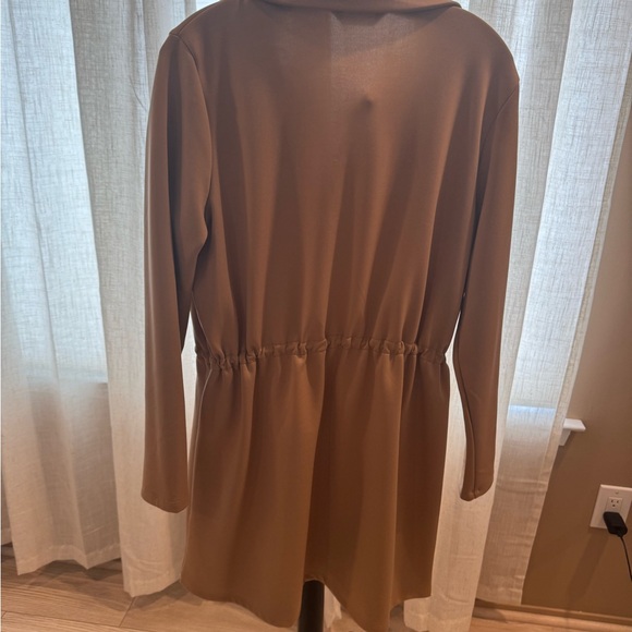 Primark Tan Garment - Picture 7 of 12